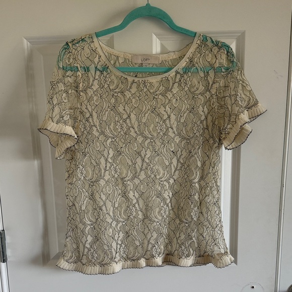 LOFT Tops - LOFT Beige Lace Blouse with Black Accents Size Medium